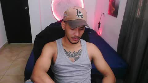 instagram damiannreed. online show from 04-27-26, 02:37