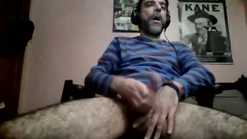 Snapshot of damianour chatting on 05-15-26, 12:17 damianour online show from 05-15-26, 12:17