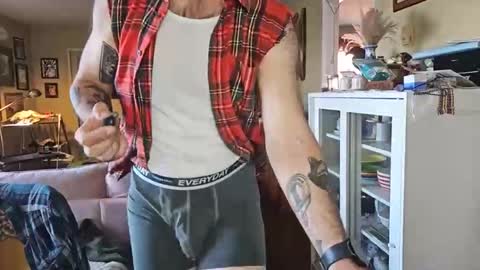 damien_mace online show from 05-18-26, 01:50