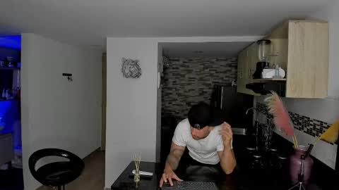 INSTAGRAM  DAMMIANMILLEROFICIAL online show from 02-06-26, 12:26