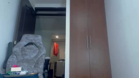 dammuscle online show from 03-09-26, 02:26