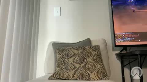 Clyde online show from 02-25-26, 04:16