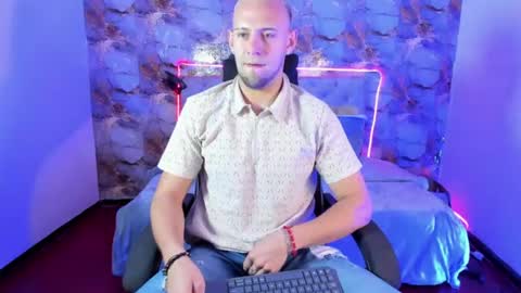 Damon bakert online show from 06-16-26, 01:25