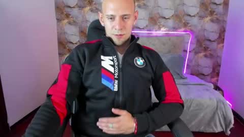 Damon bakert online show from 06-18-26, 03:27