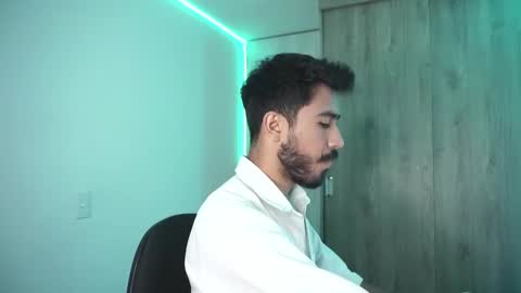 damon_frost online show from 12-23-24, 02:24