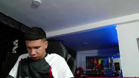 damyan_2003 online show from 11-14-25, 03:16