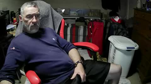 dan137111 online show from 05-01-26, 12:21