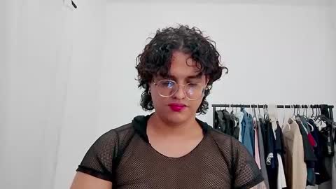 Diane Blosson online show from 02-25-26, 01:04