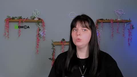 Snapshot of dana_cute1_ chatting on 05-12-26, 08:44 dana_cute1_ online show from 05-12-26, 08:44