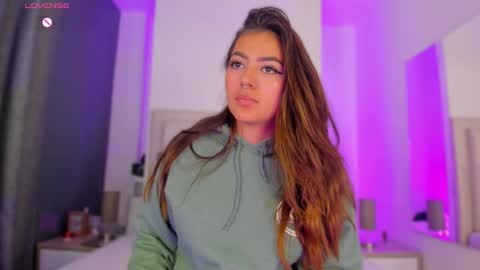 Dana online show from 02-18-25, 04:04