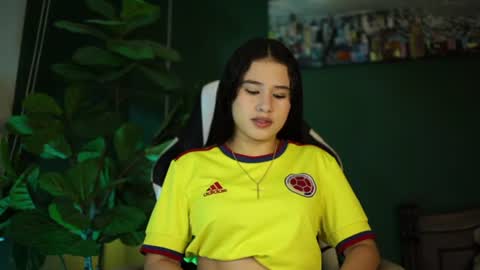 Snapshot of danaa_rousee_ chatting on 06-23-26, 06:17 Dana Rouse online show from 06-23-26, 06:17