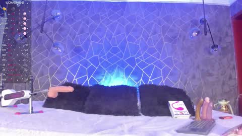    online show from 02-06-26, 08:34