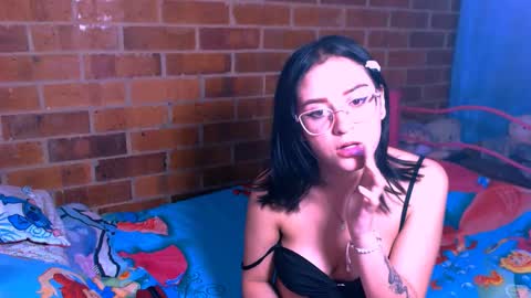 Snapshot of danaiisabella chatting on 10-24-25, 05:59 dana online show from 10-24-25, 05:59