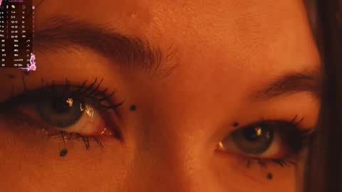 Di online show from 12-17-25, 05:08