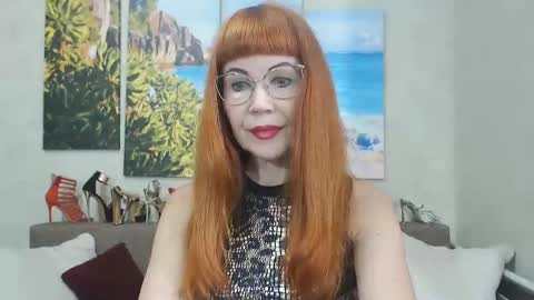 Snapshot of danceglory chatting on 06-09-26, 05:30 Danceglory online show from 06-09-26, 05:30