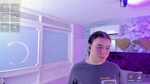 Snapshot of danee_19 chatting on 01-30-25, 10:50 Daniela online show from 01-30-25, 10:50