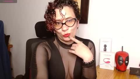 Snapshot of daneshka_naughty chatting on 12-12-24, 03:32 DANESHKA online show from 12-12-24, 03:32