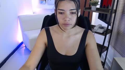 Veronica online show from 02-16-26, 11:50