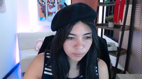 Snapshot of dangel_noir6 chatting on 04-23-26, 12:04 Veronica online show from 04-23-26, 12:04