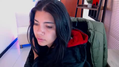 Snapshot of dangel_noir6 chatting on 05-09-26, 11:26 Veronica online show from 05-09-26, 11:26