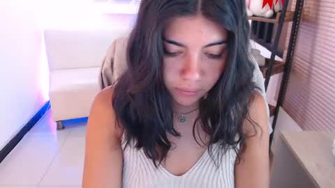 Snapshot of dangel_noir6 chatting on 05-19-26, 12:00 Veronica online show from 05-19-26, 12:00