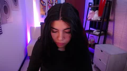 Snapshot of dangel_noir6 chatting on 07-24-26, 12:14 Veronica online show from 07-24-26, 12:14