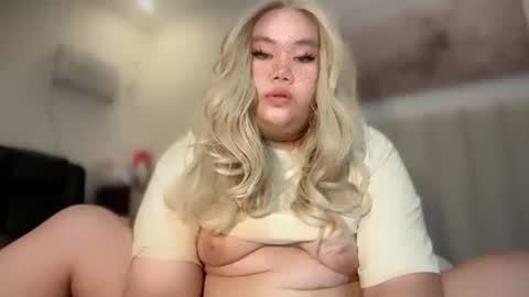 Ms. K online show from 07-08-26, 03:38
