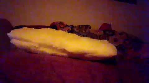 Snapshot of dani225812 chatting on 09-23-25, 12:24 Dani225812 online show from 09-23-25, 12:24