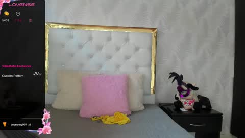 DANI online show from 02-10-25, 06:13