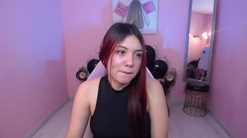dani_taylor_ online show from 04-30-26, 08:48