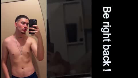 Snapshot of daniborbon1 chatting on 10-28-25, 03:10 daniborbon1 online show from 10-28-25, 03:10