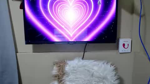 Snapshot of danica_wild chatting on 05-23-26, 01:55 Danica online show from 05-23-26, 01:55