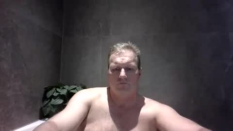 daniel0805 online show from 01-16-26, 04:11