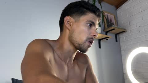 Snapshot of daniel0910s chatting on 12-24-24, 01:27 Daniel  online show from 12-24-24, 01:27