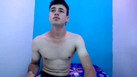 Snapshot of daniel22_cm chatting on 01-12-26, 06:24 daniel online show from 01-12-26, 06:24