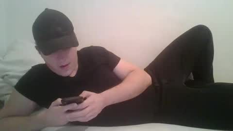 Snapshot of daniel4567890new chatting on 01-01-25, 07:32 daniel4567890new online show from 01-01-25, 07:32