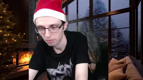 Snapshot of daniel9121 chatting on 12-26-24, 11:13 Daniel9121 online show from 12-26-24, 11:13