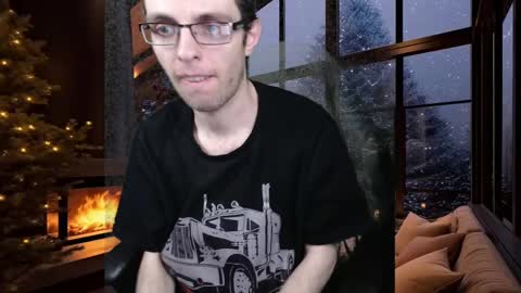 Snapshot of daniel9121 chatting on 01-05-25, 10:19 Daniel9121 online show from 01-05-25, 10:19