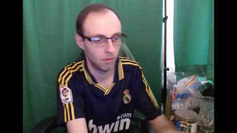 Snapshot of daniel9121 chatting on 02-19-26, 11:06 Daniel9121 online show from 02-19-26, 11:06