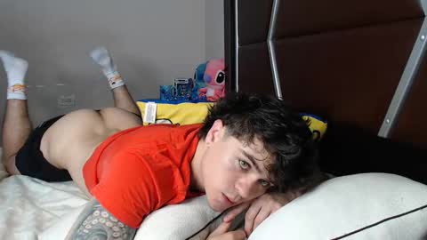 Snapshot of daniel_collins07 chatting on 02-09-25, 05:54 daniel_collins07 online show from 02-09-25, 05:54