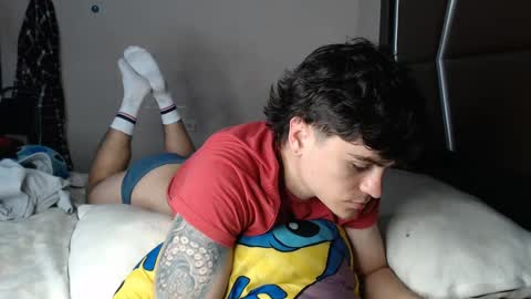 Snapshot of daniel_collins07 chatting on 02-10-25, 08:42 daniel_collins07 online show from 02-10-25, 08:42