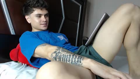 Snapshot of daniel_collins07 chatting on 10-11-25, 03:06 daniel_collins07 online show from 10-11-25, 03:06