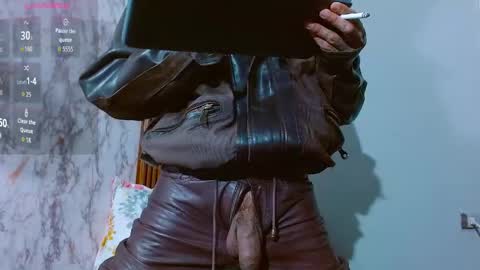daniel_deluxx online show from 04-17-26, 01:19