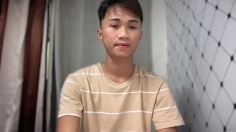 Snapshot of daniel_griffin chatting on 10-26-25, 11:09 daniel_griffin online show from 10-26-25, 11:09