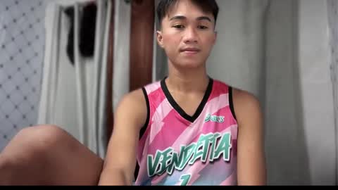 Snapshot of daniel_griffin chatting on 10-27-25, 11:36 daniel_griffin online show from 10-27-25, 11:36