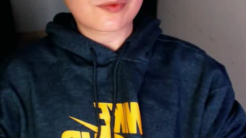 Snapshot of daniel_ruis16 chatting on 12-26-24, 01:54 daniel_ruis16 online show from 12-26-24, 01:54