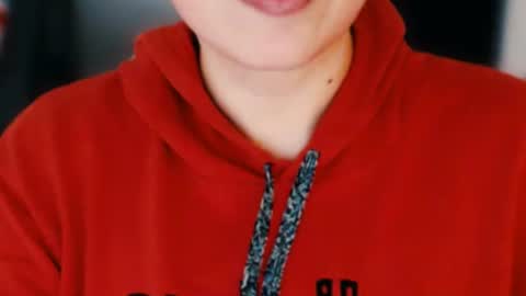 Snapshot of daniel_ruis16 chatting on 03-05-25, 08:00 daniel_ruis16 online show from 03-05-25, 08:00