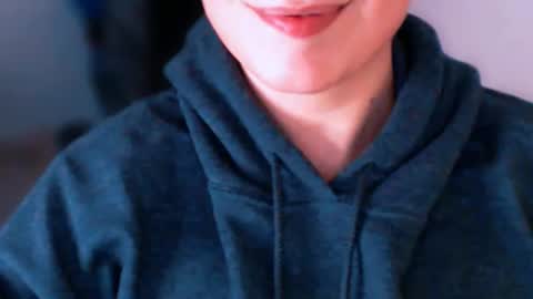 Snapshot of daniel_ruis16 chatting on 03-09-25, 11:35 daniel_ruis16 online show from 03-09-25, 11:35