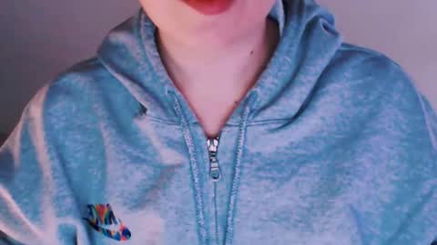 daniel_ruis16 online show from 04-19-26, 09:17