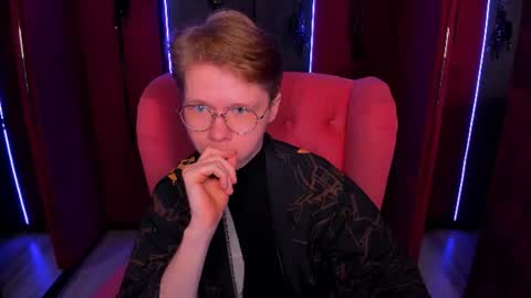 Snapshot of daniel_sanders chatting on 07-24-26, 04:05 Daniel online show from 07-24-26, 04:05